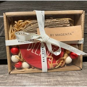 Rae Dunn BELIEVE Garland 🇺🇸